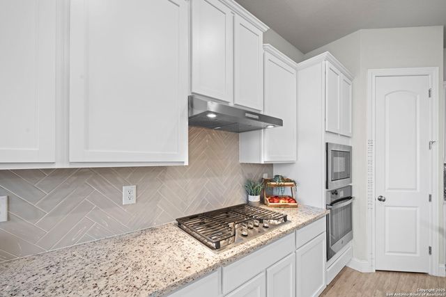 1727 Doubleday Ln, San Antonio, TX 78253