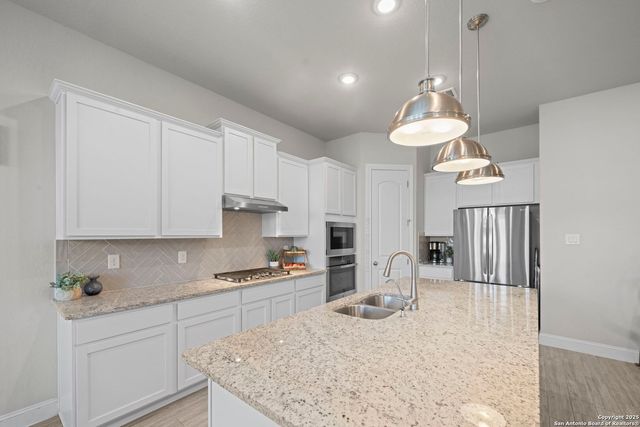 1727 Doubleday Ln, San Antonio, TX 78253