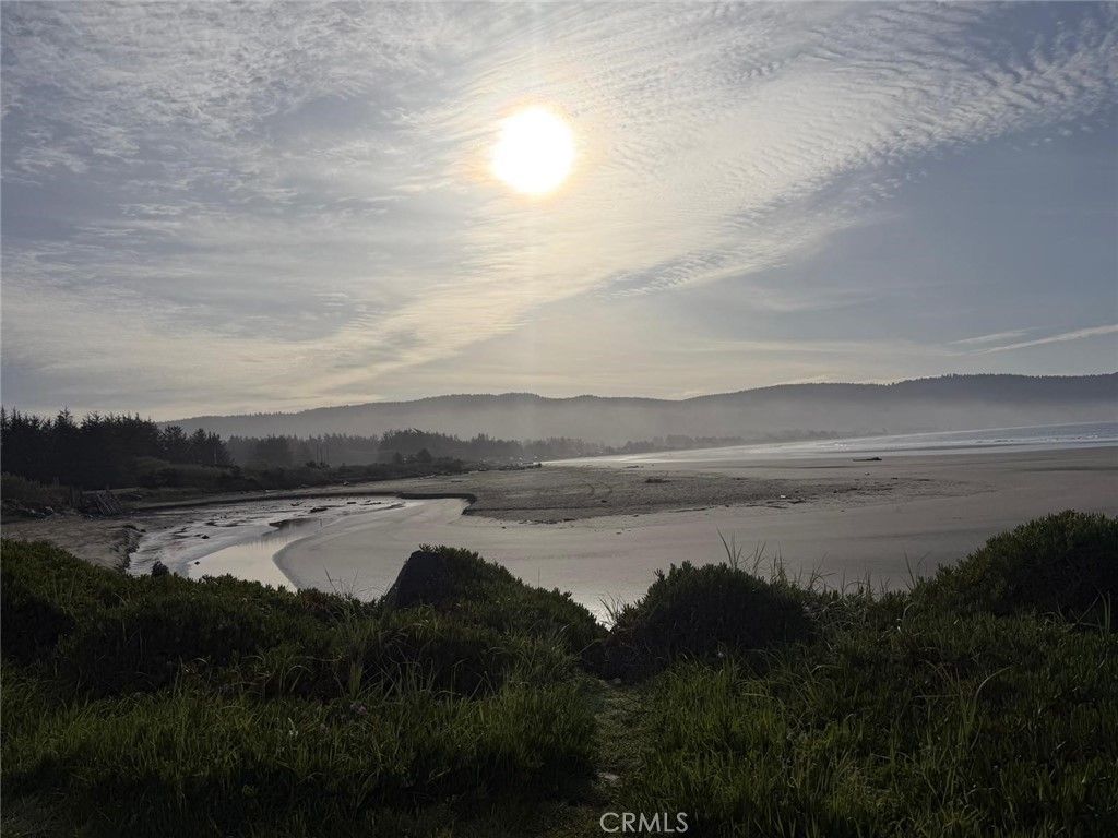 Image 6 of property listing at 506 Anchior, Crescent City, CA 95531