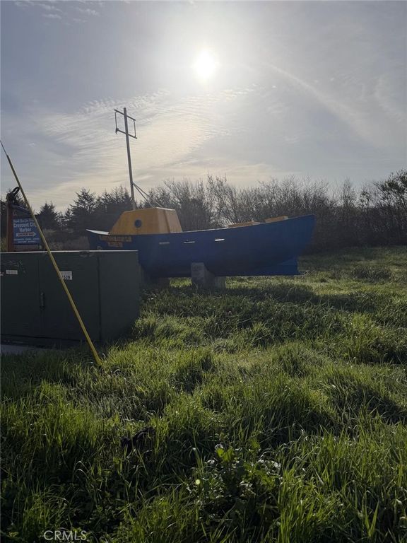 Image 9 of property listing at 506 Anchior, Crescent City, CA 95531