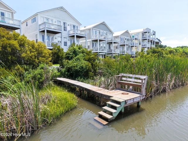 108 Egret Landing Court B, Surf City, NC 28445
