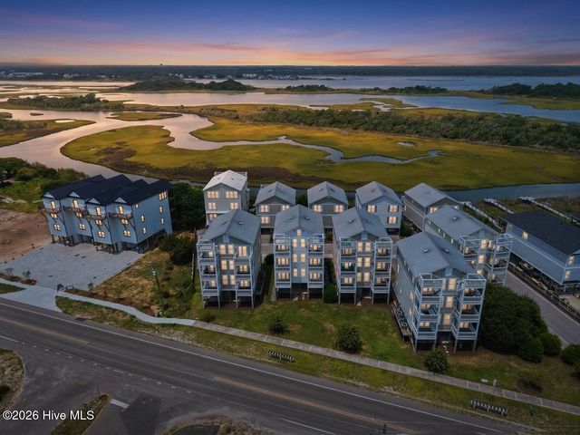 108 Egret Landing Court B, Surf City, NC 28445