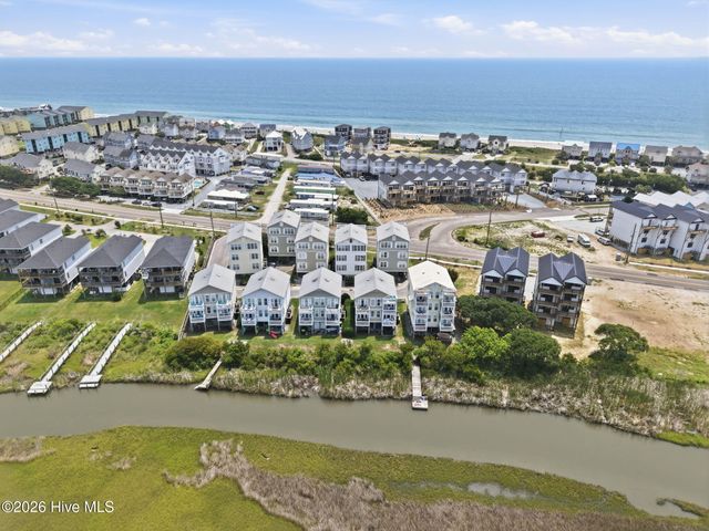 108 Egret Landing Court B, Surf City, NC 28445