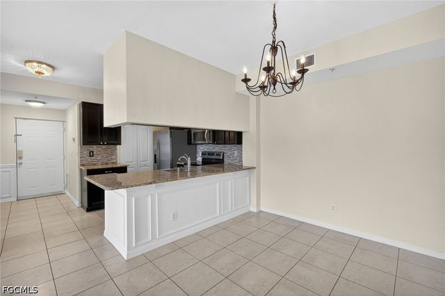 6401 Aragon WAY 106, Fort Myers, FL 33966