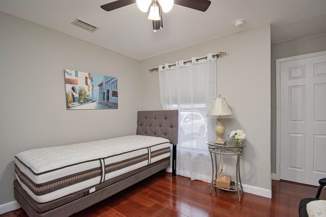 7838 Cypress Crescent, Boca Raton, FL 33433