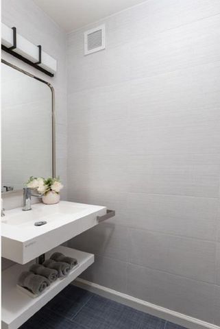 2521 Palisade Ave Apt 8C, New York City, NY 10463