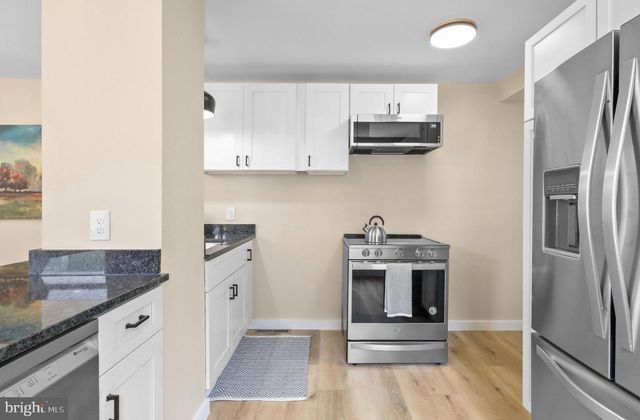 72 WILLIS ST, Penns Grove, NJ 08069