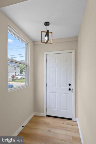 72 WILLIS ST, Penns Grove, NJ 08069