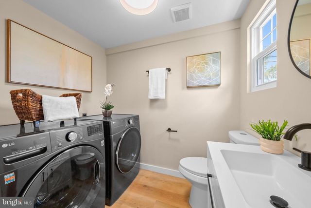 72 WILLIS ST, Penns Grove, NJ 08069