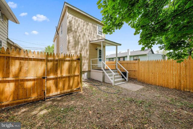 72 WILLIS ST, Penns Grove, NJ 08069