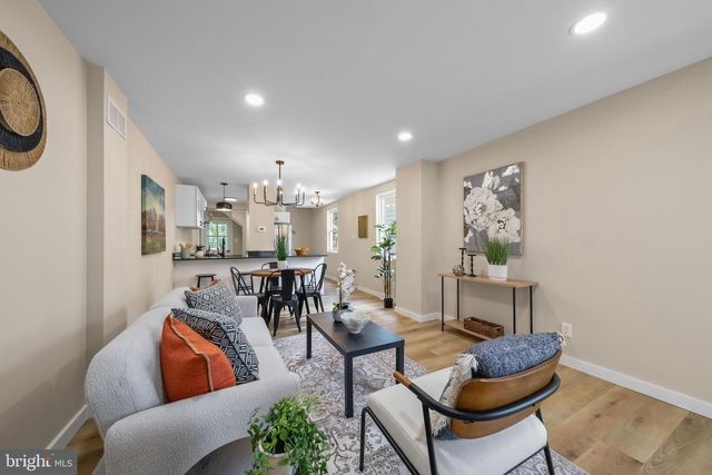 72 WILLIS ST, Penns Grove, NJ 08069