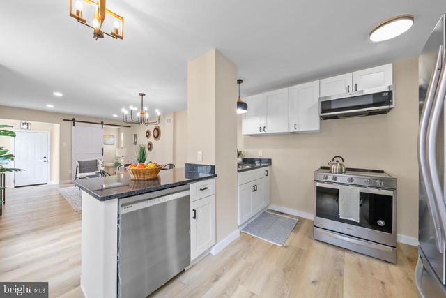 72 WILLIS ST, Penns Grove, NJ 08069