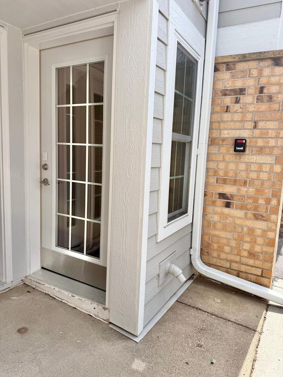 5998 Chasewood Parkway 002, Minnetonka, MN 55343 — photo 5