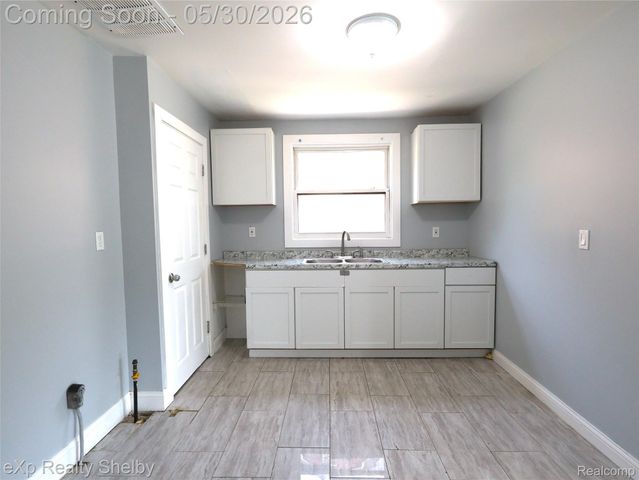 18051 Stansbury Street, Detroit, MI 48235