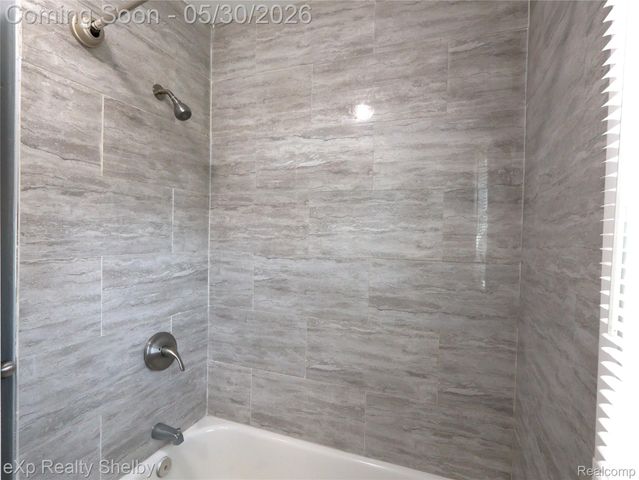 18051 Stansbury Street, Detroit, MI 48235