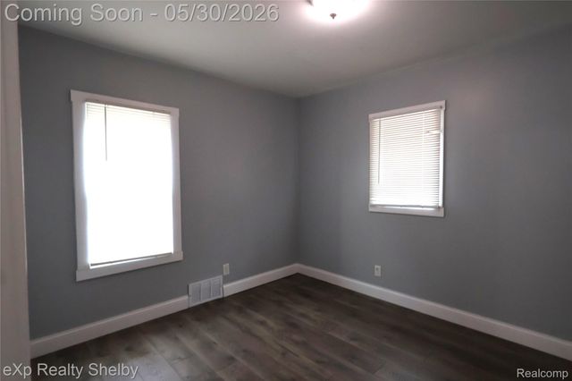 18051 Stansbury Street, Detroit, MI 48235