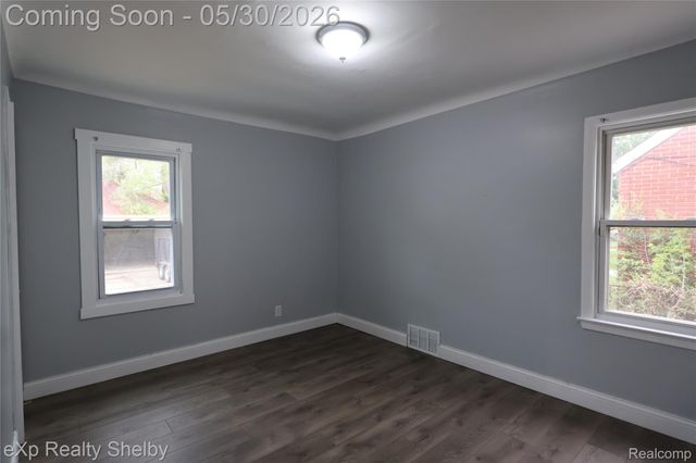 18051 Stansbury Street, Detroit, MI 48235