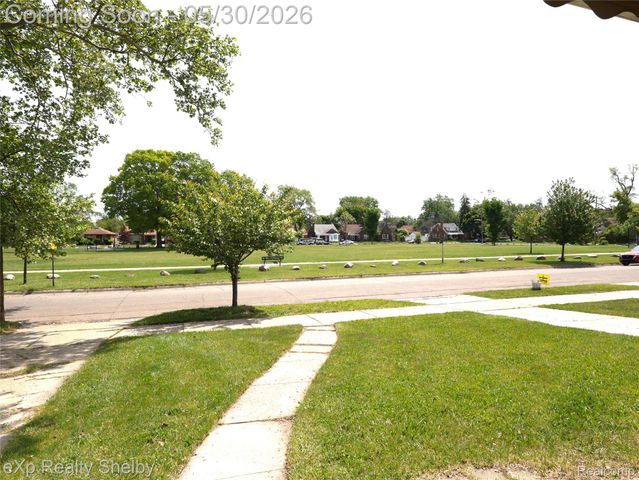 18051 Stansbury Street, Detroit, MI 48235