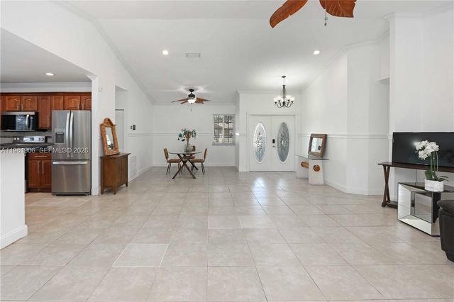 3597 SW 69th Ter, Miramar, FL 33023