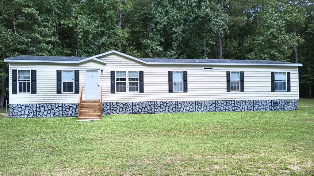 173 Gum Branch Road, Saint George, SC 29477