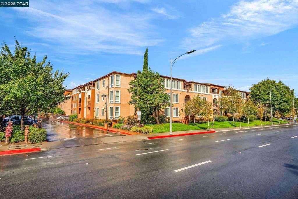 801 S Winchester Blvd 2304, San Jose, CA 95128