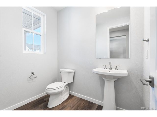 8858 Moonshimmer Trl, Littleton, CO 80125