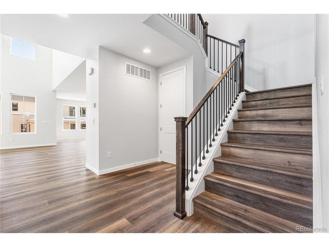 8858 Moonshimmer Trl, Littleton, CO 80125