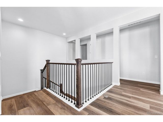 8858 Moonshimmer Trl, Littleton, CO 80125