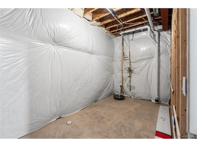 8858 Moonshimmer Trl, Littleton, CO 80125