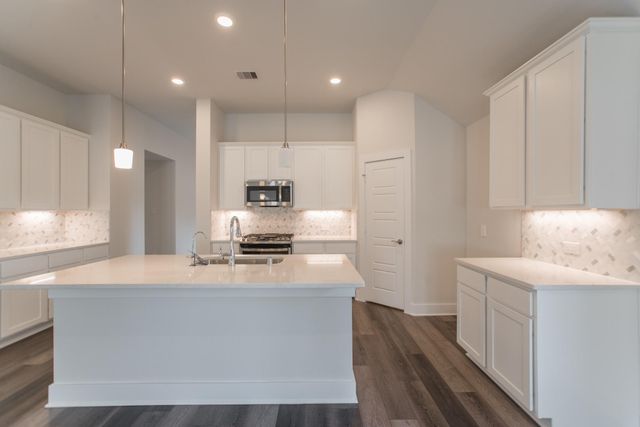 10289 South Goshawk Trail, Conroe, TX 77385
