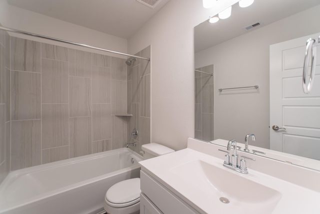 10289 South Goshawk Trail, Conroe, TX 77385