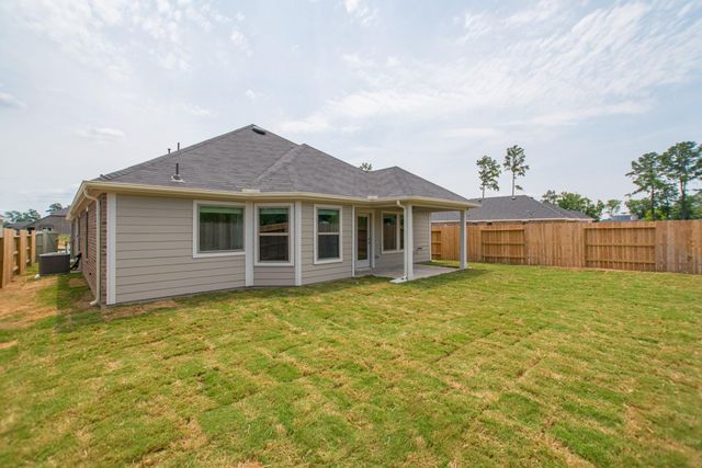 10289 South Goshawk Trail, Conroe, TX 77385