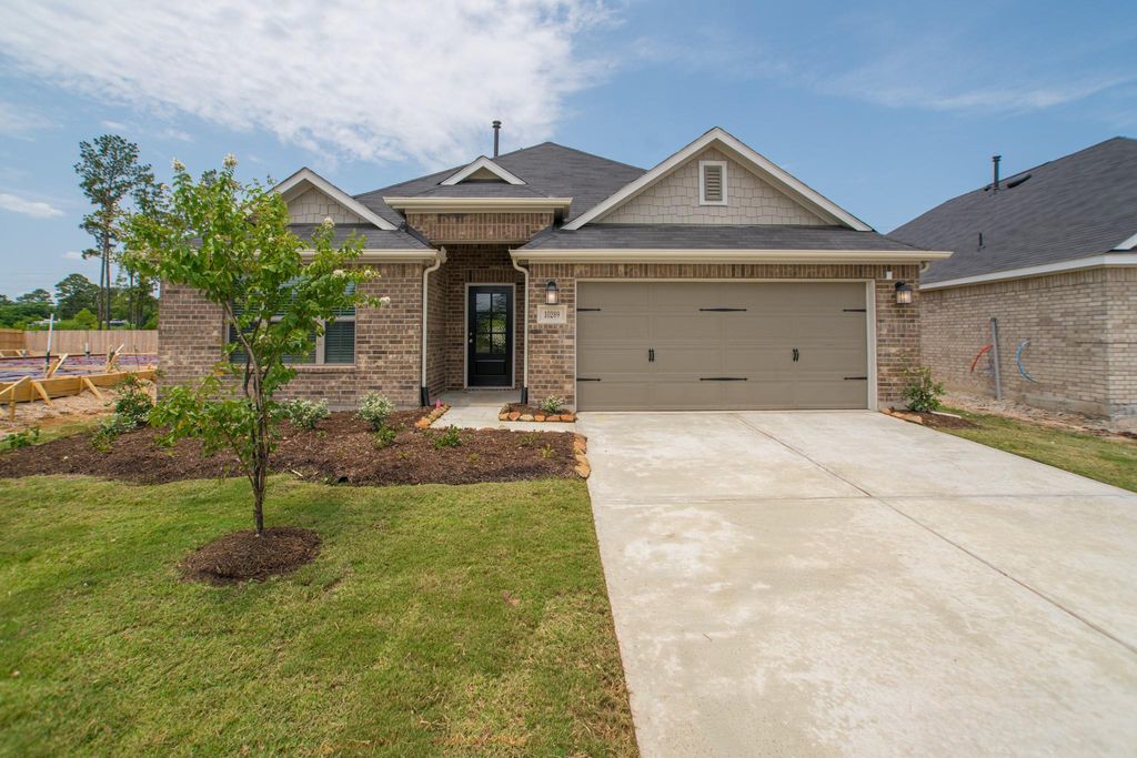 10289 South Goshawk Trail, Conroe, TX 77385