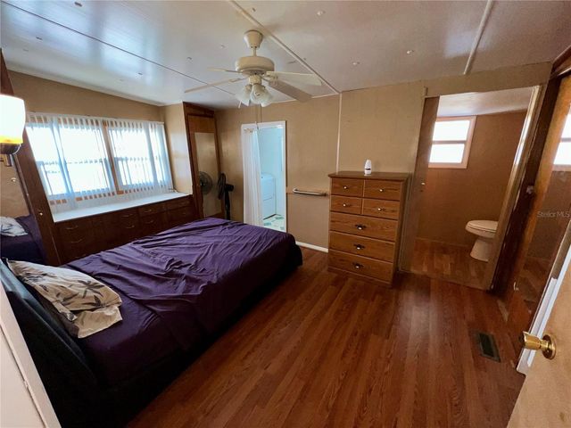 217 MOUNT ISLE AVENUE NE 197, St Petersburg, FL 33702