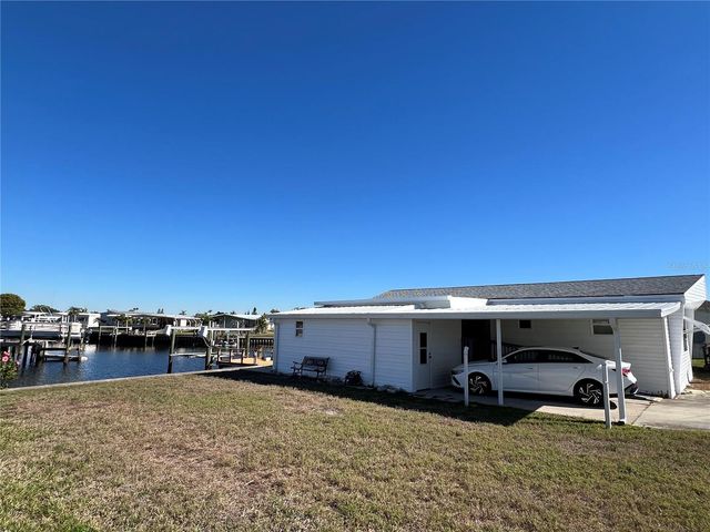 217 MOUNT ISLE AVENUE NE 197, St Petersburg, FL 33702