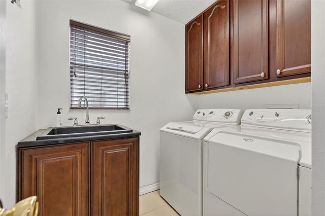 17756 STERLING POND LANE, Orlando, FL 32820