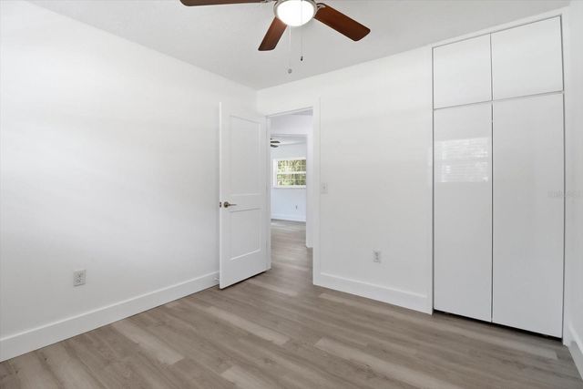 1530 NE 49TH AVENUE, Ocala, FL 34470