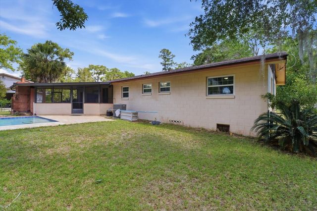 1530 NE 49TH AVENUE, Ocala, FL 34470