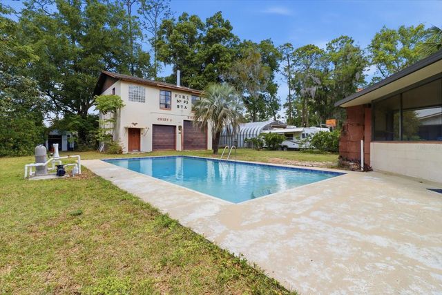 1530 NE 49TH AVENUE, Ocala, FL 34470