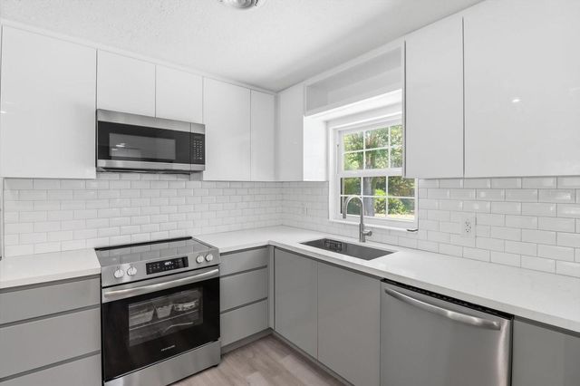 1530 NE 49TH AVENUE, Ocala, FL 34470