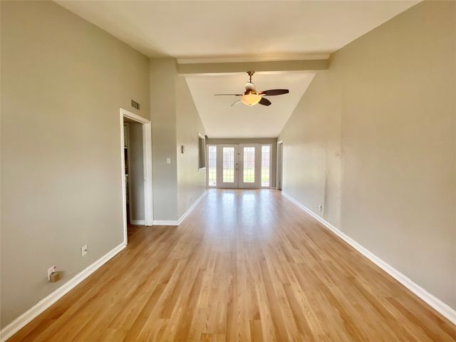 828 Kingswood Avenue, Richardson, TX 75080