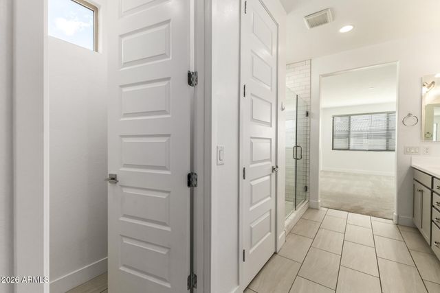 9657 E SPIRAL Avenue, Mesa, AZ 85212