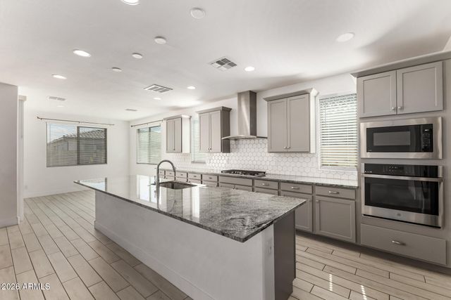 9657 E SPIRAL Avenue, Mesa, AZ 85212