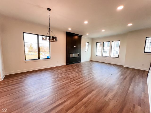 181 Midland Trace Loop, Westfield, IN 46074
