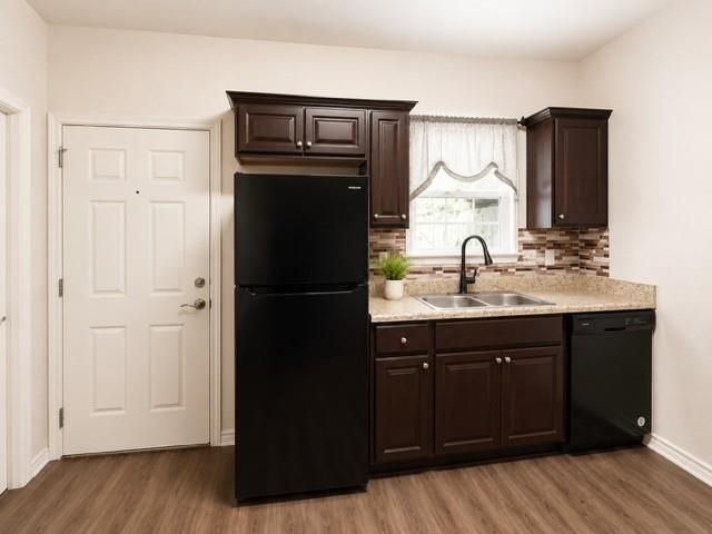 205 De Koven Street, Houston, TX 77011
