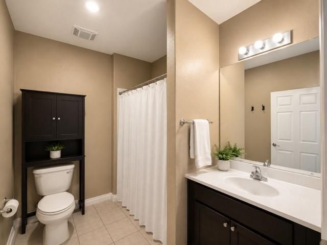 205 De Koven Street, Houston, TX 77011