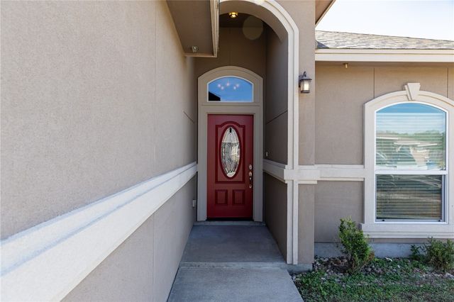 1121 Axis, Corpus Christi, TX 78418
