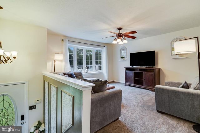 26167 CRESENT LN, Mechanicsville, MD 20659