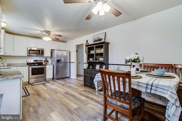 26167 CRESENT LN, Mechanicsville, MD 20659