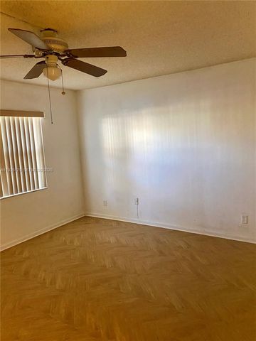 9261 Sunrise Lakes Blvd 103, Sunrise, FL 33322